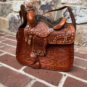 Vintage Mexican tooled leather saddle shoulder bag